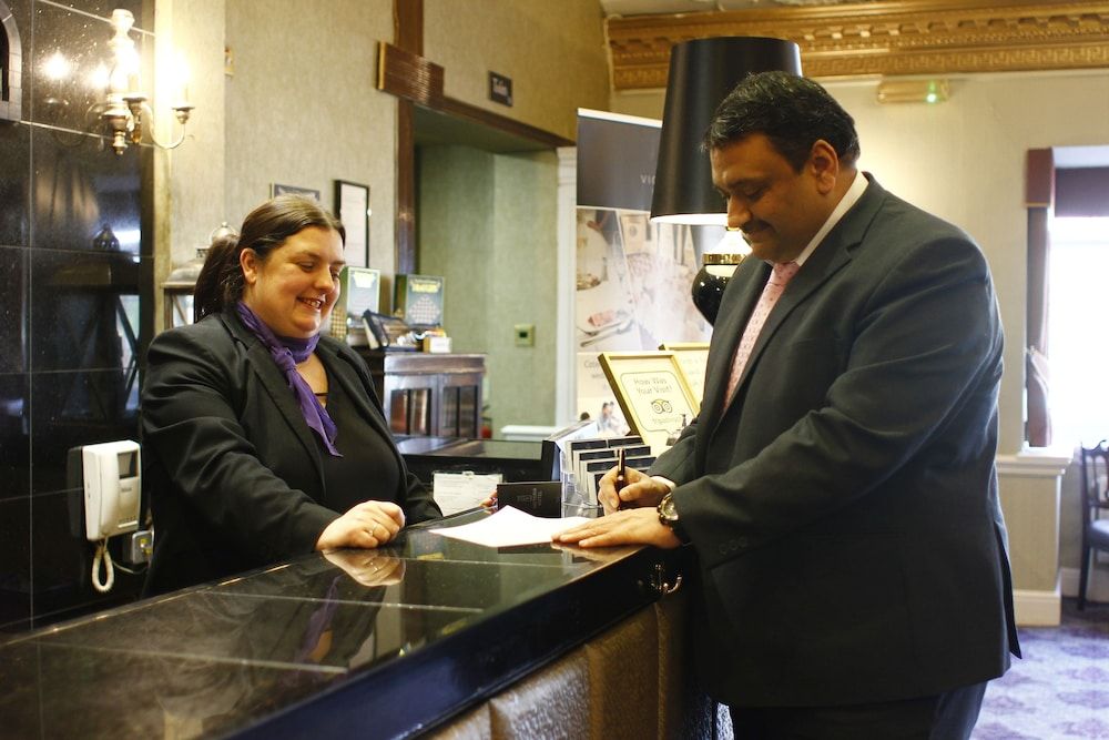 The Victoria Hotel Manchester by Compass Hospitality 2