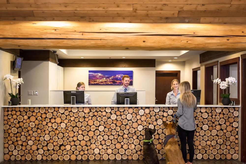 ResortQuest at Blackcomb Springs Suites 2