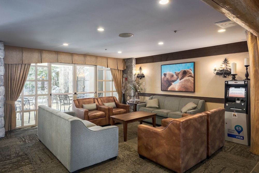 ResortQuest at Blackcomb Springs Suites 3