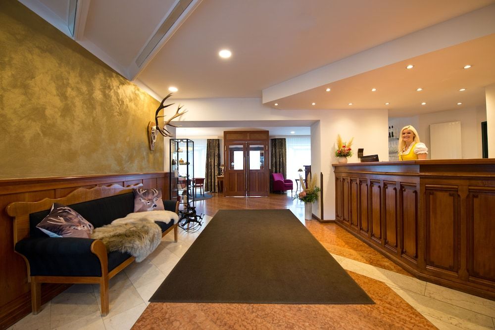 ACHAT Hotel Salzburg Zum Hirschen 1