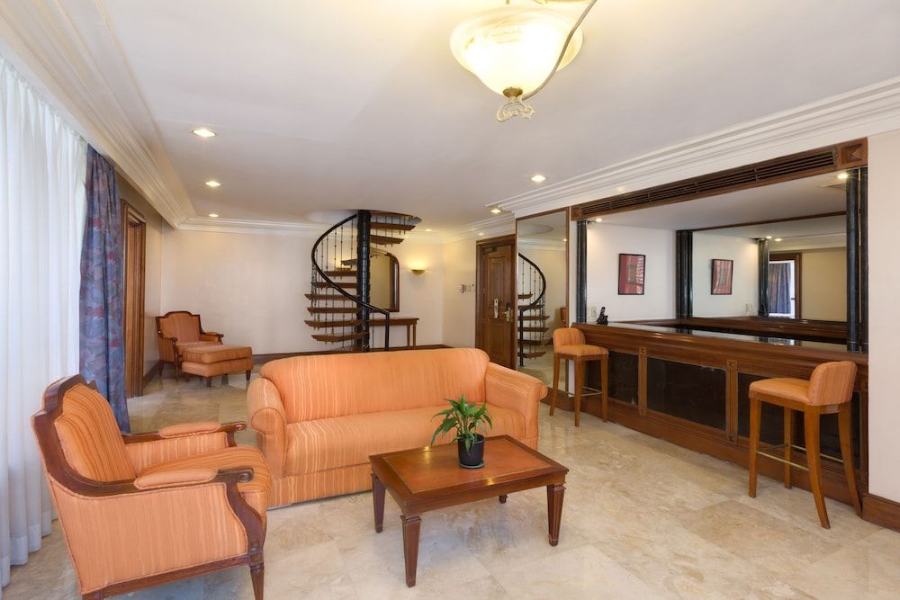 Holiday Inn Manila Galleria 3 Holiday Inn Manila Galleria 3