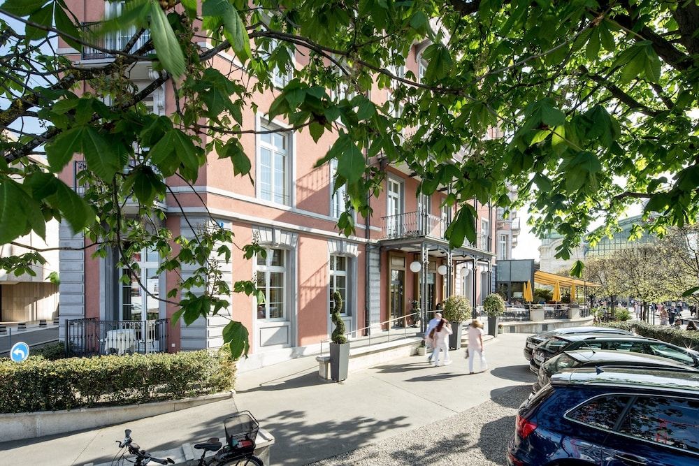 Hotel Schweizerhof Basel 1