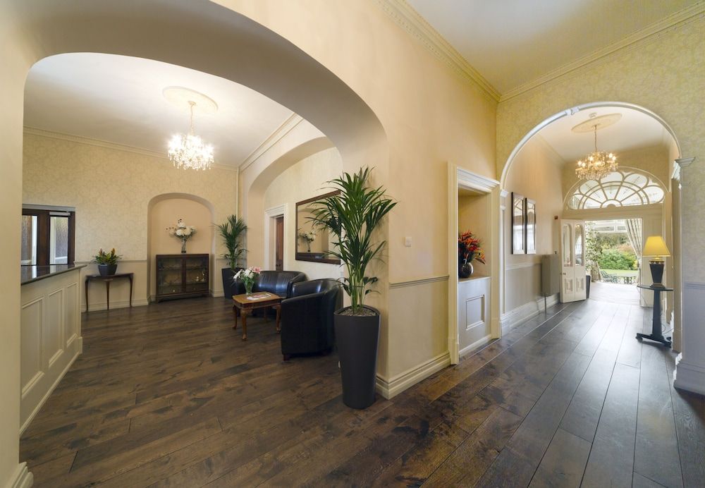 Best Western Leigh Park Hotel 2