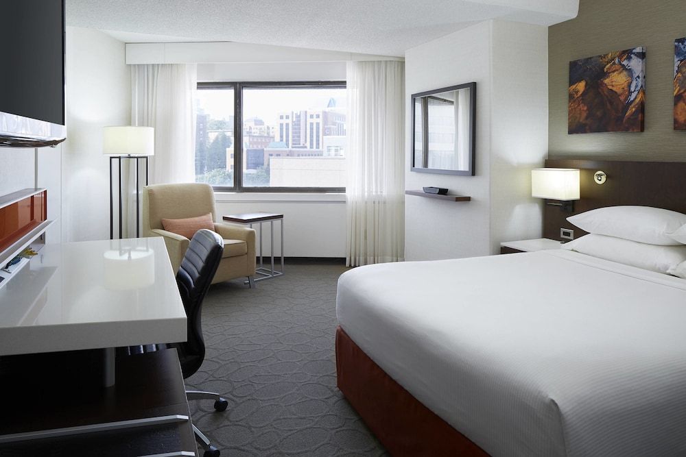 Delta Hotels by Marriott Quebec 2