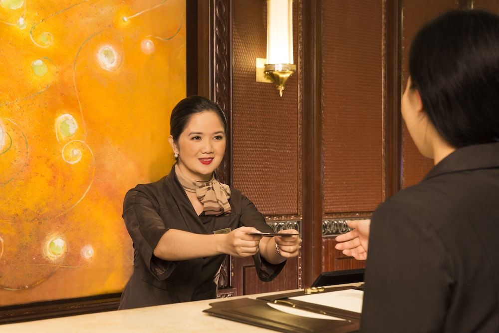 Sofitel Philippine Plaza Manila 2