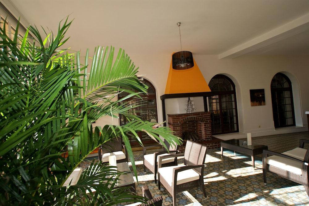 J5 Hotels Helvetie Montreux 1