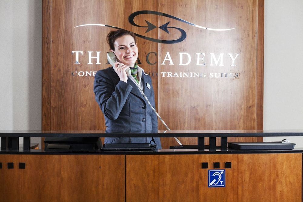 Holiday Inn Bristol-Filton 2