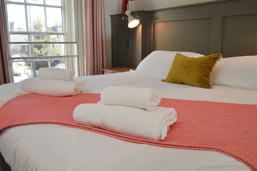 The Lansdowne Hotel 3 estrelas em Calne