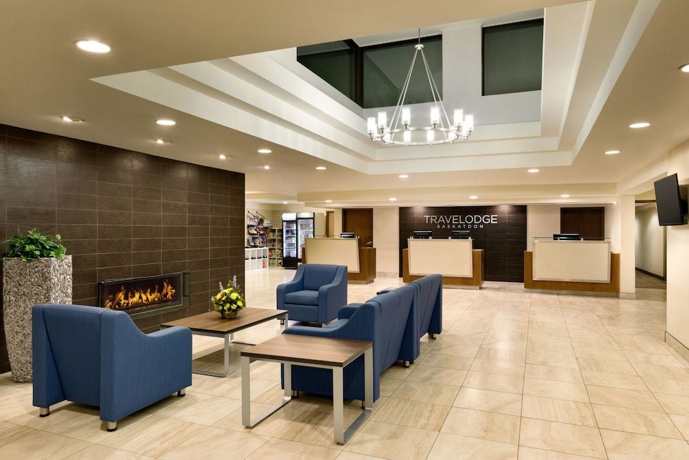 Travelodge by Wyndham Saskatoon 2