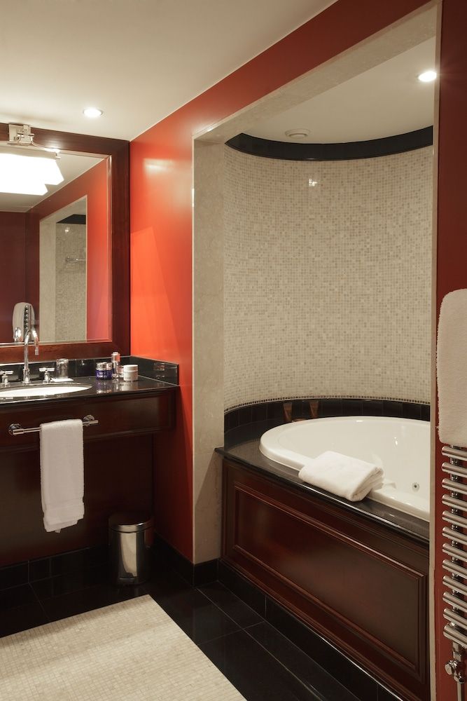 La Reserve Geneve Hotel And Spa 2