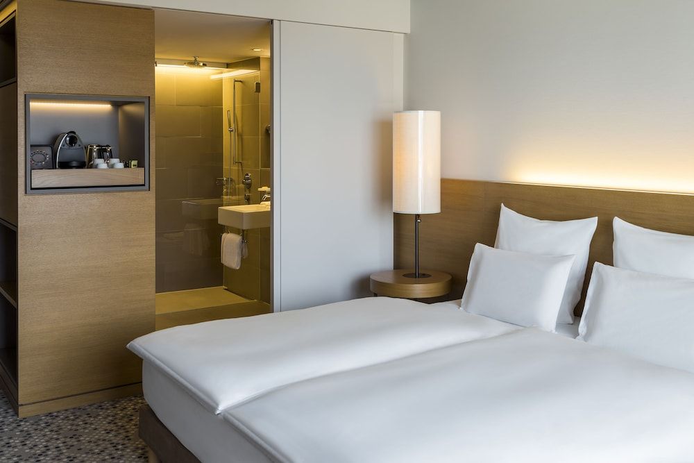 Pullman Basel Europe 3