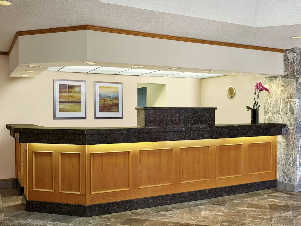 Travelodge by Wyndham Niagara Falls By the Falls 3 Travelodge by Wyndham Niagara Falls By the Falls 3