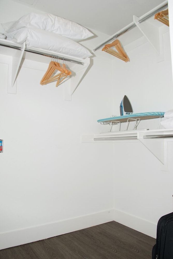 Kasa Orange County Apartments 1