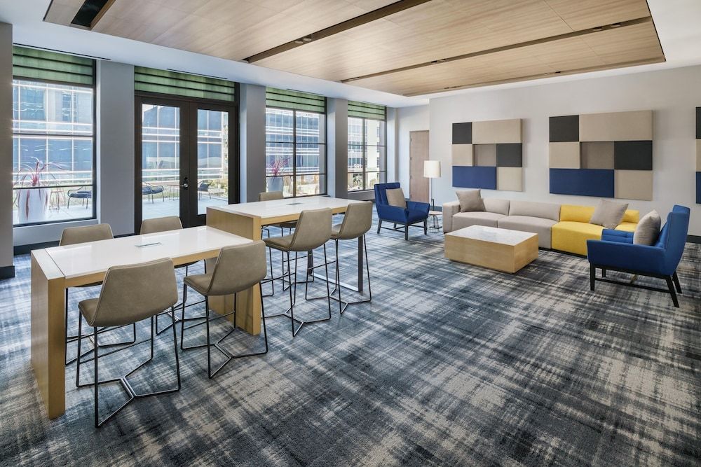 Hyatt Centric Mountain View 3