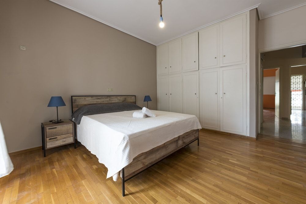 Nea Smirni Penthouse 2