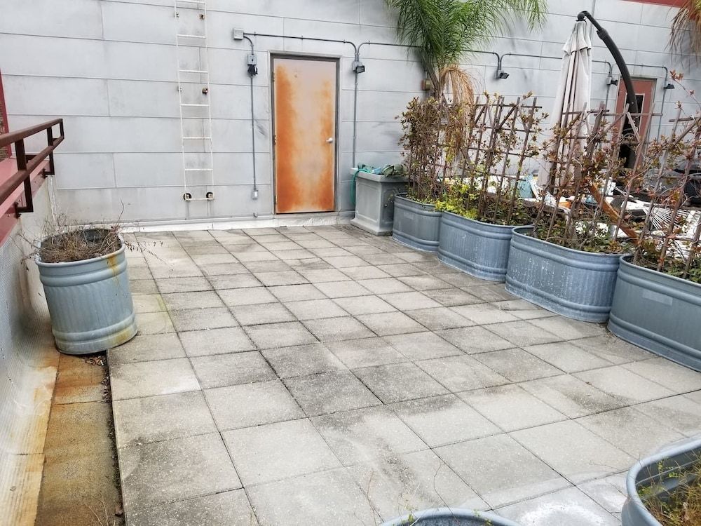 Amazing 3br/2ba Industrial Apt in Nola by Domio 1