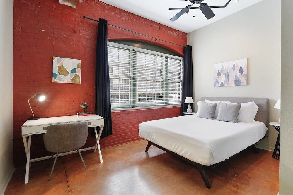 Spacious 3br/2ba Industrial Apt in Nola by Domio 3