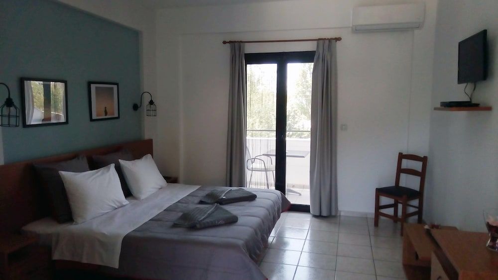 Villa Karina - Near Achladies Beach 2