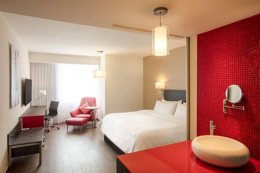 Fiesta Inn Express Monterrey Centro 3