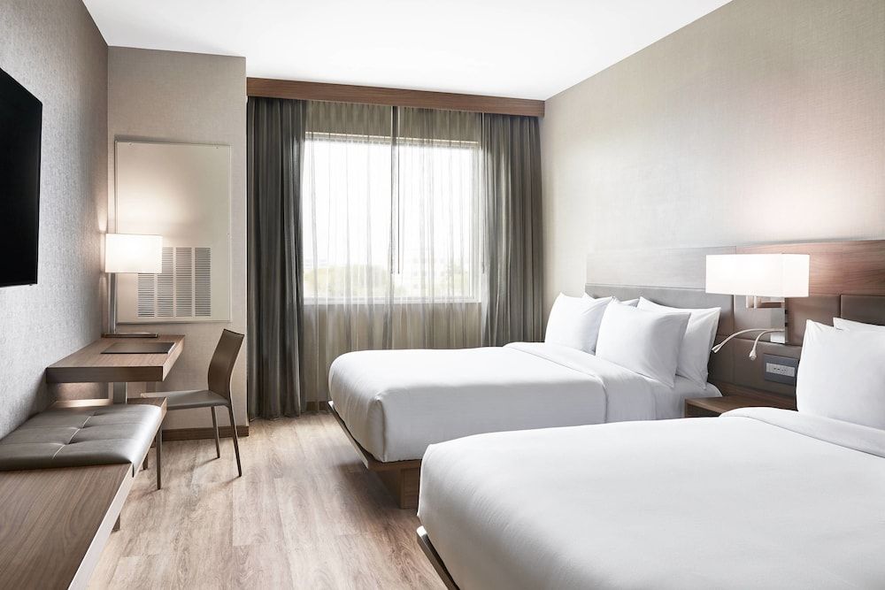 Ac Hotel By Marriott Miami Airport West/Doral 2