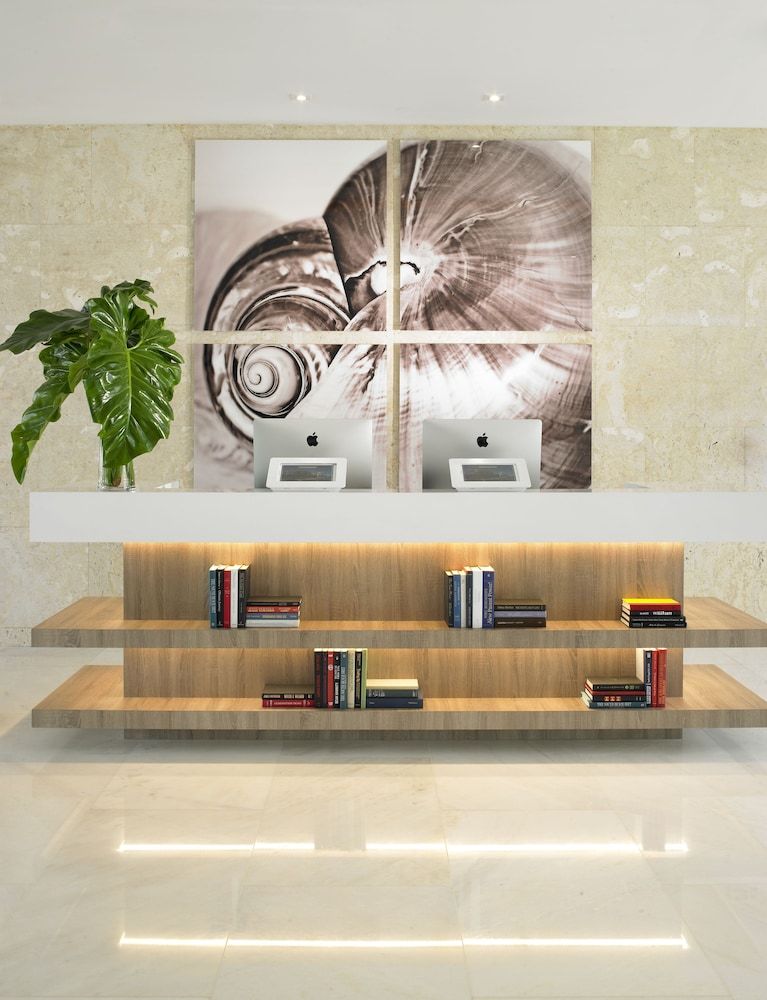 Grand Beach Hotel Bay Harbor 3