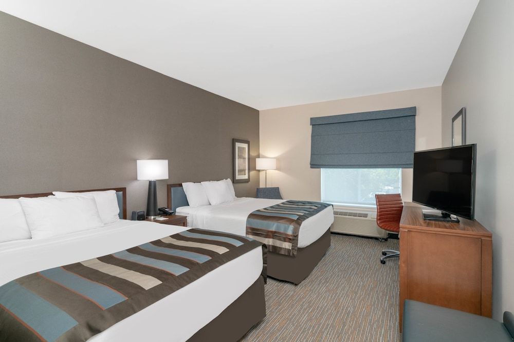 Wingate by Wyndham Nashville Airport 1