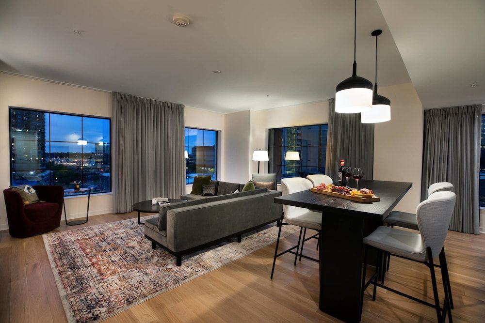 Elliot Park Hotel, Autograph Collection 2