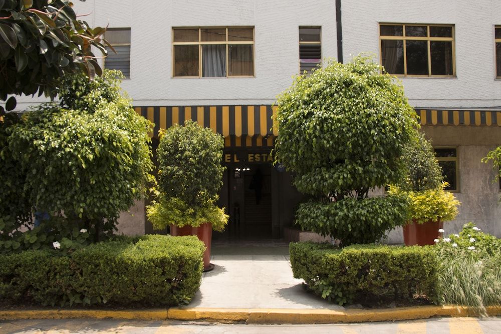Hotel El Estadio 1