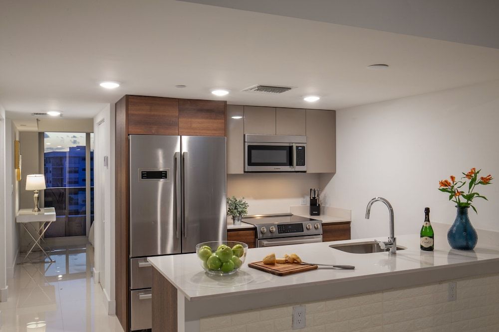 Acqua Bay Luxury Apartments 3