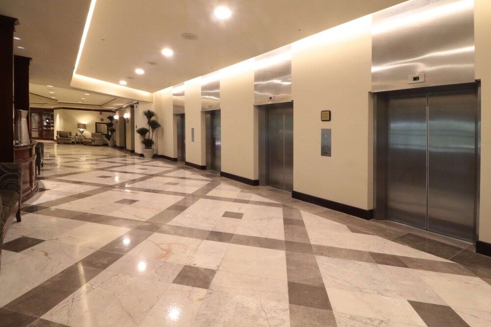 MS Milenium Monterrey, Curio Collection by Hilton 2