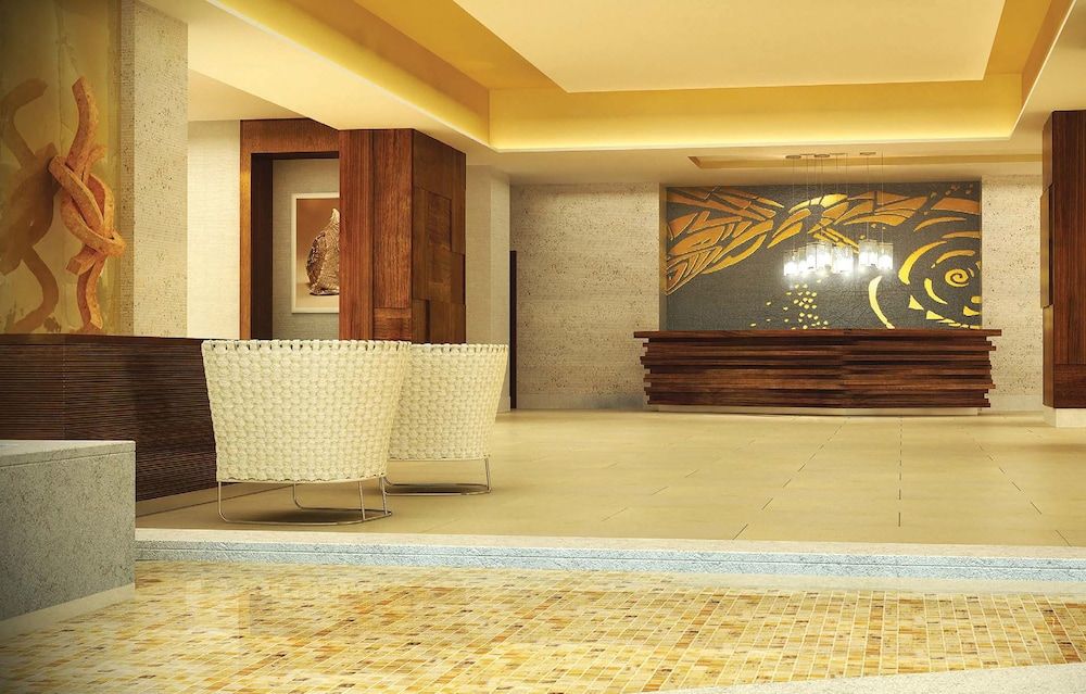 The Grand Islander by Hilton Grand Vacations 2