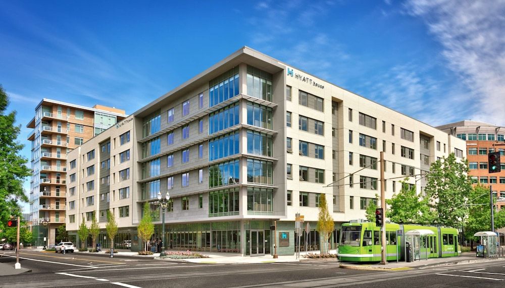 Hyatt House Portland/Downtown 1