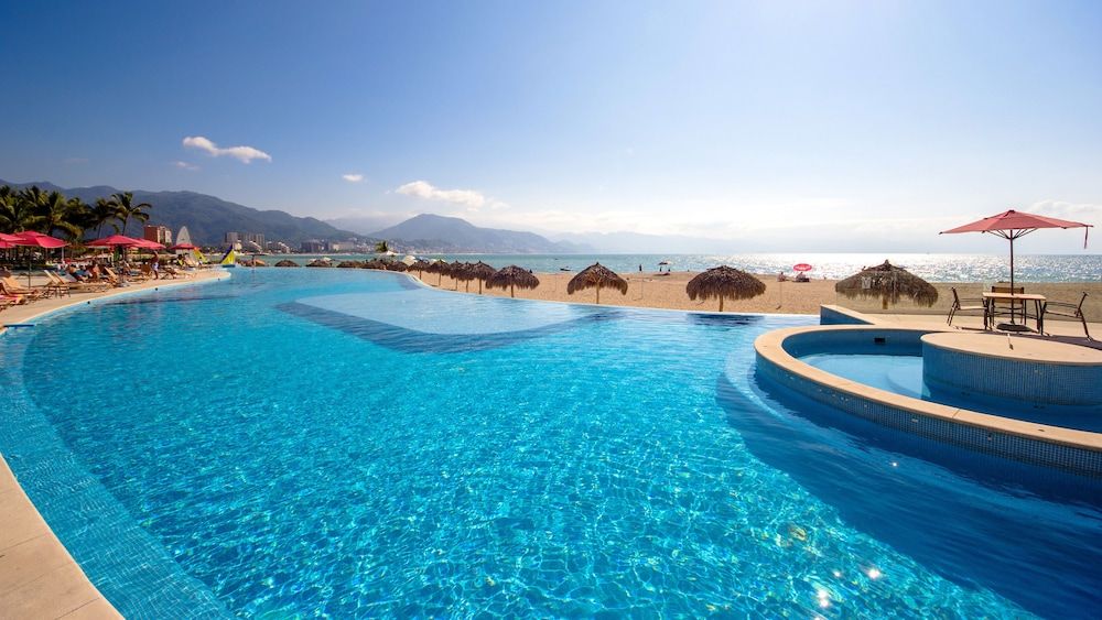 Grand Venetian Condominium 1 Grand Venetian Condominium 1