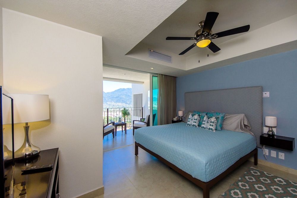 Grand Venetian Condominium 2 Grand Venetian Condominium 2