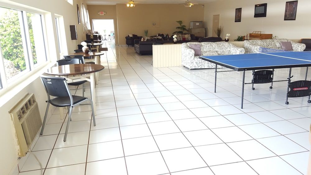 Parkway Inn Airport Motel Miami 2 Parkway Inn Airport Motel Miami 2