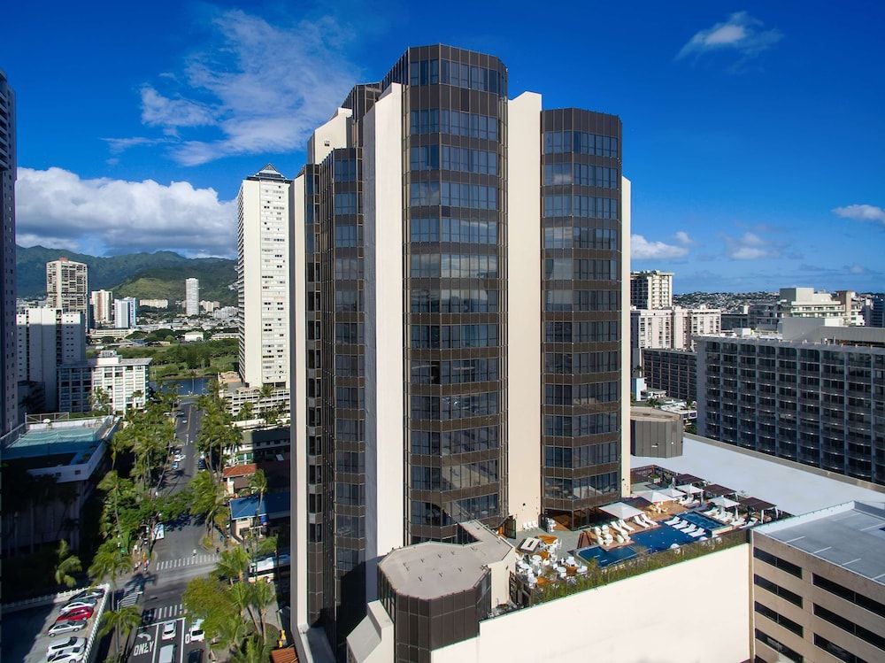 Hyatt Centric Waikiki Beach 1