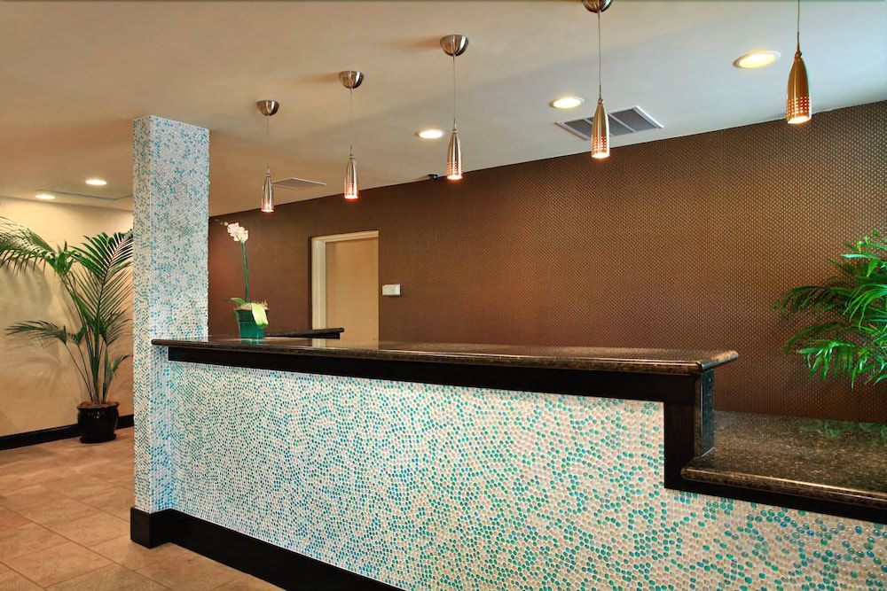 Lodge of La Mesa (A Quiet Hotel For Adults Only) 2 Lodge of La Mesa (A Quiet Hotel For Adults Only) 2