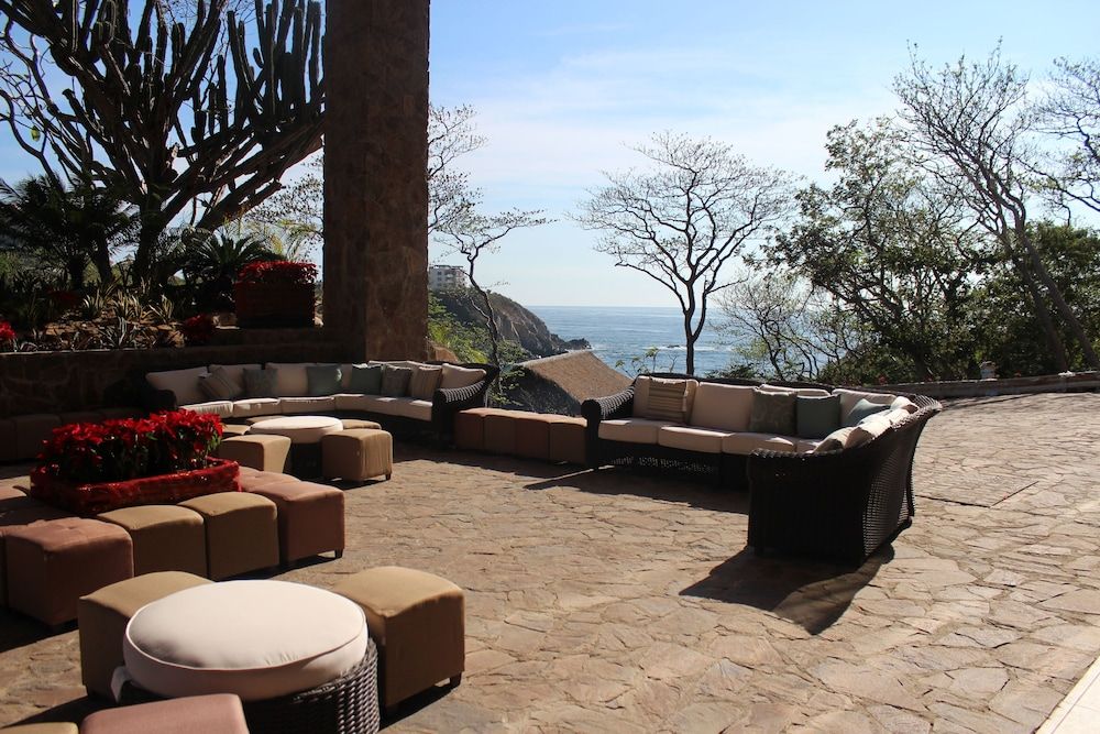 Coral Blue Huatulco 3