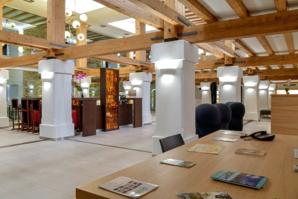 Hydrama Grand Hotel 3