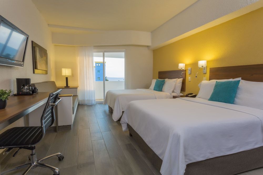 Gamma Campeche Malecón 2