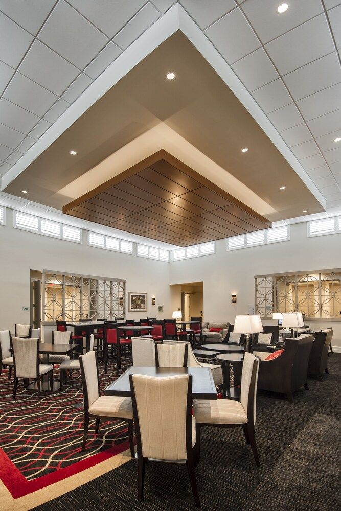 Club Level Suites at Inn On Fifth 2