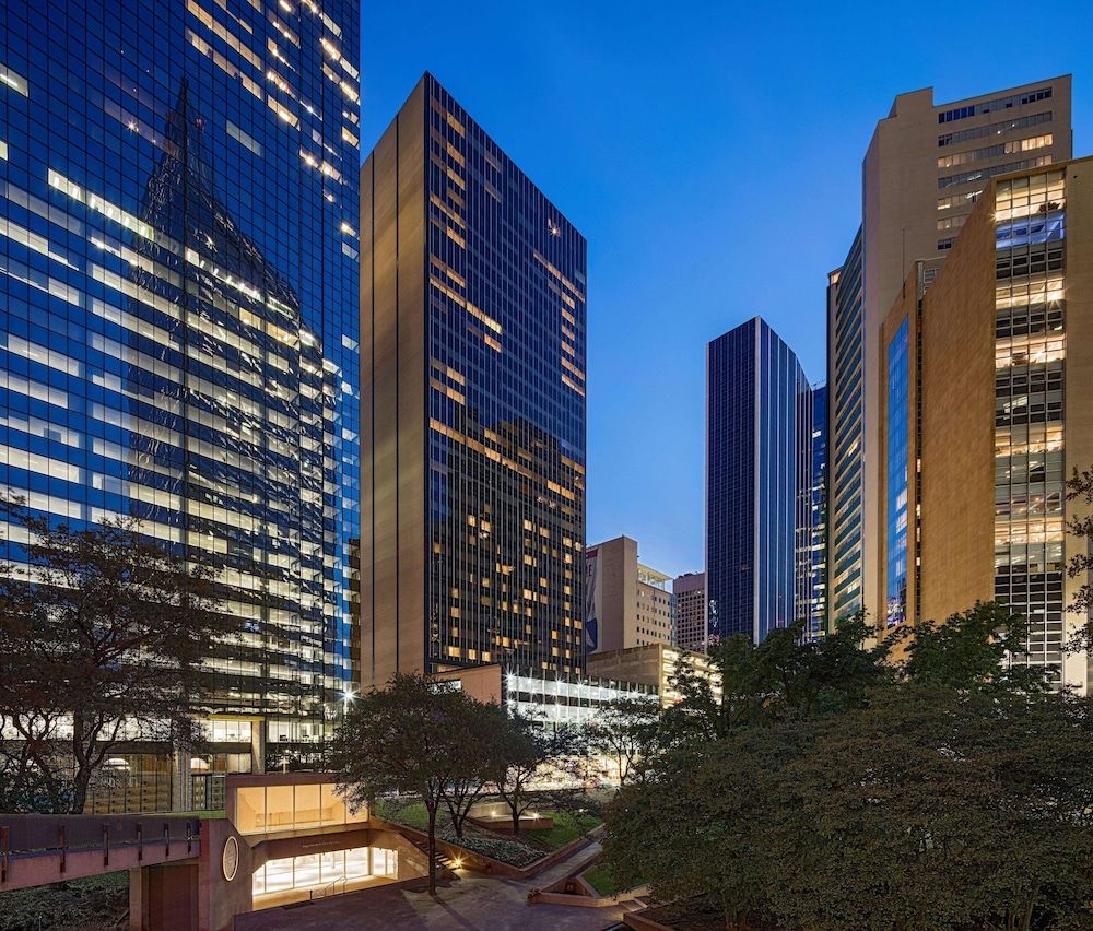 Hilton Garden Inn Downtown Dallas 1 Hilton Garden Inn Downtown Dallas 1