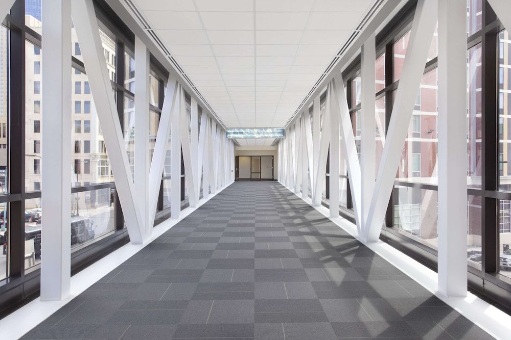 Hampton Inn & Suites Minneapolis / Downtown 3