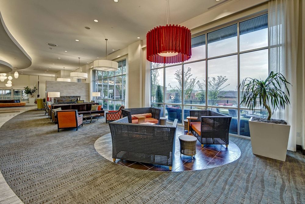 Hilton Garden Inn Nashville Downtown/Convention Center 2 Hilton Garden Inn Nashville Downtown/Convention Center 2
