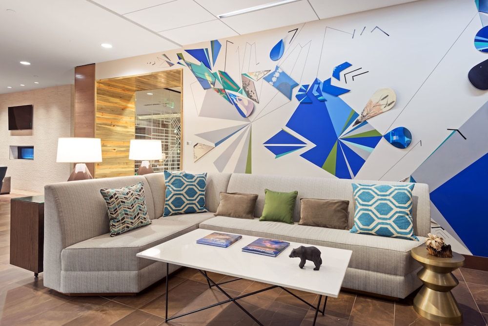 Hyatt House Denver Downtown 2
