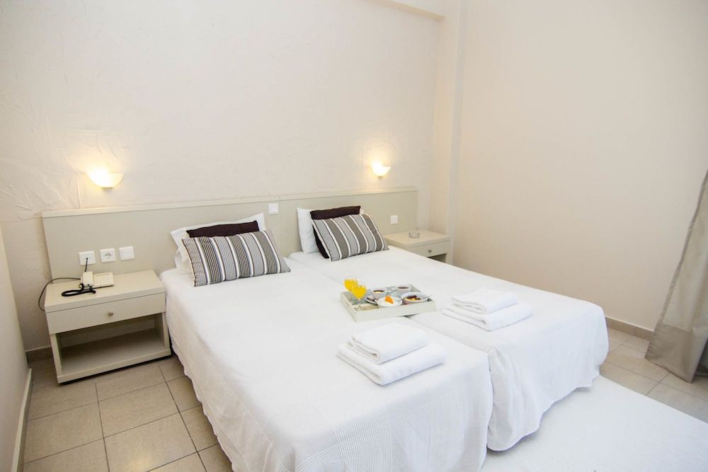 Eviana Beach Hotel 2