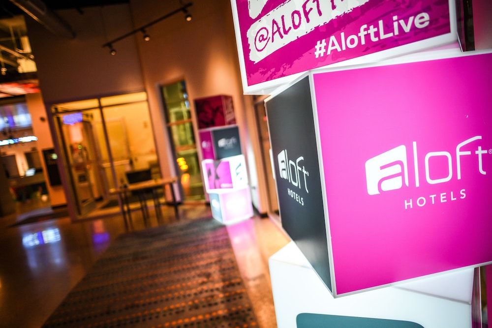 Aloft Denver Downtown 2