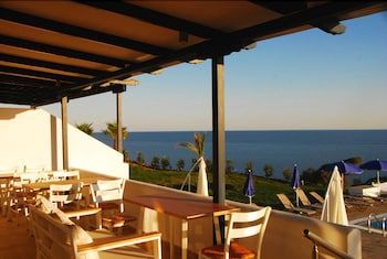 Samothraki Beach Apartments and Suites Hotel 3