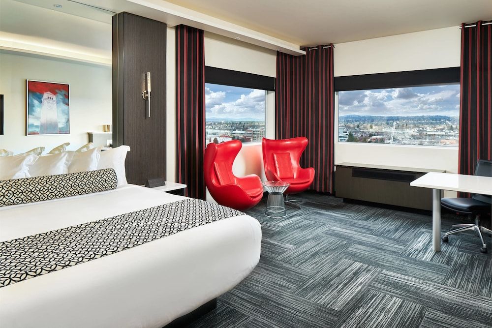 The Davenport Grand, Autograph Collection 2 The Davenport Grand, Autograph Collection 2