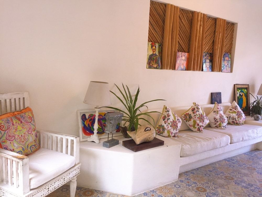 Toto Blue Hotel Boutique 2